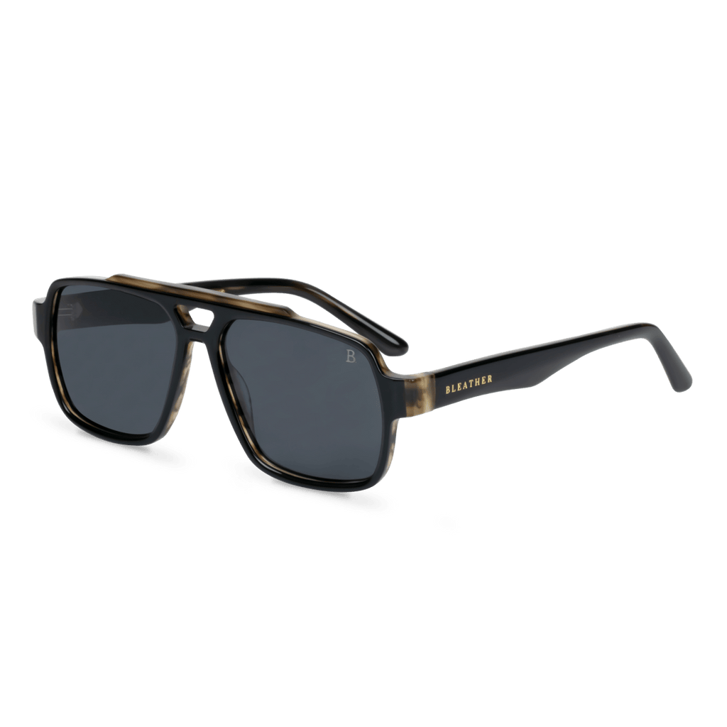lunette de soleil pointu