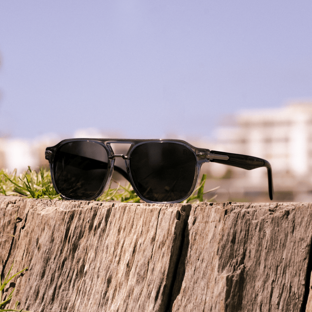 Arrow: Lunettes de soleil de luxe Gris Transparent - Bleather Maroc