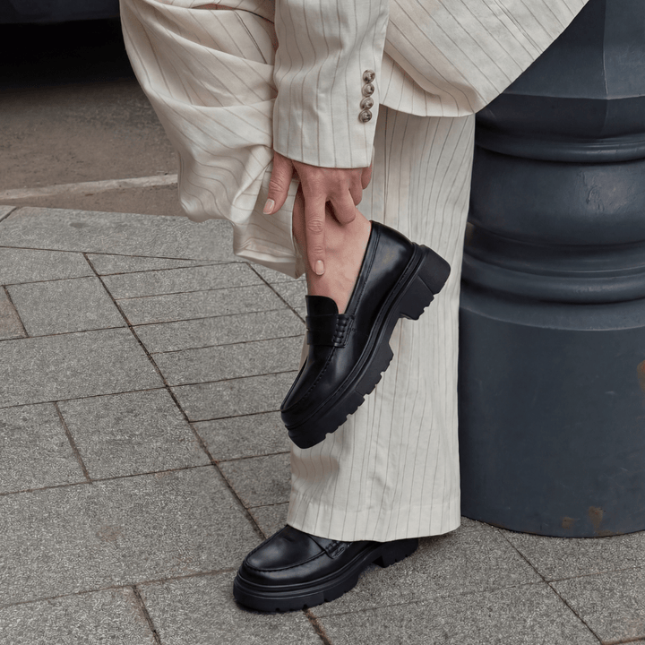 Heather: Mocassin Femme - Cuir Noir - Bleather Maroc