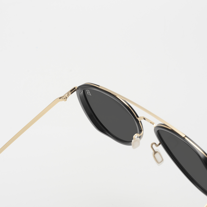 Lotus: Lunettes de soleil de luxe Noir - Doré - Bleather Maroc