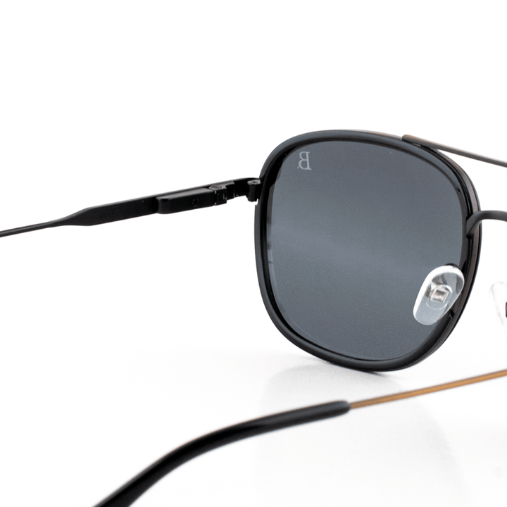 Sterling: Lunettes de soleil de luxe Noir - Bleather Maroc