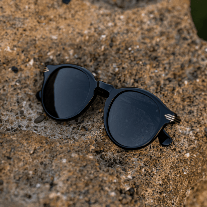 Venus: Lunettes de soleil de luxe Noir - Bleather Maroc